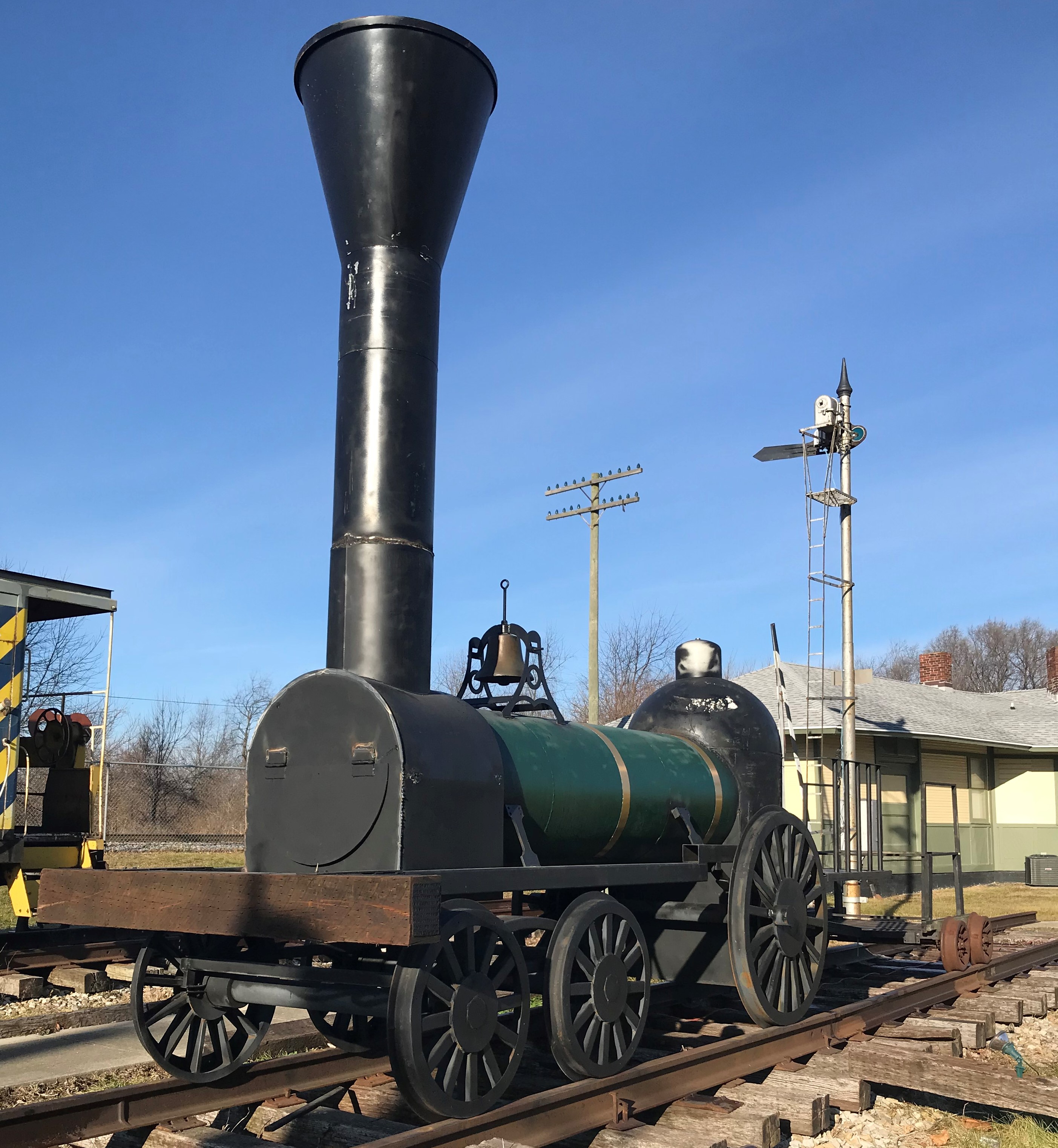 Photo of 1837 Norris 4-2-0 Steam Engine